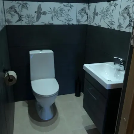 Apartment Jahimaja Majutus Kihelkonna