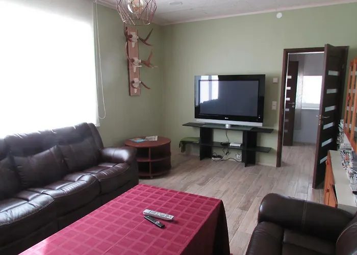 Jahimaja Majutus Daire Kihelkonna